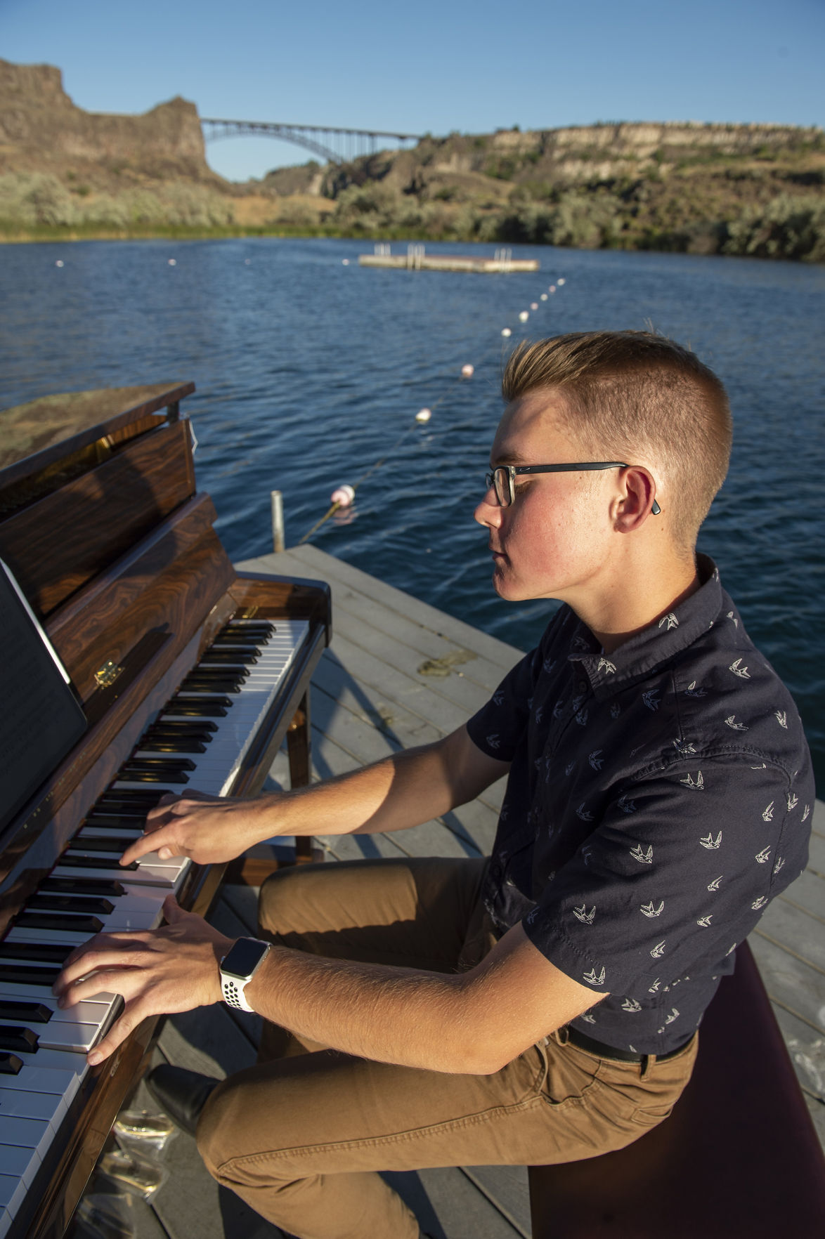 Pianist partakes in virtual music competition